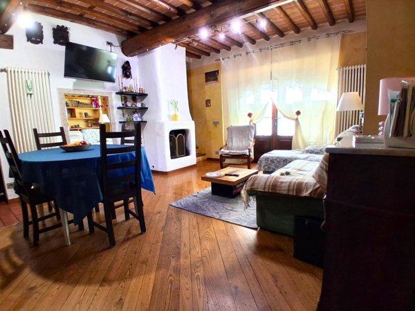 casa indipendente in vendita a Capannori in zona Vorno