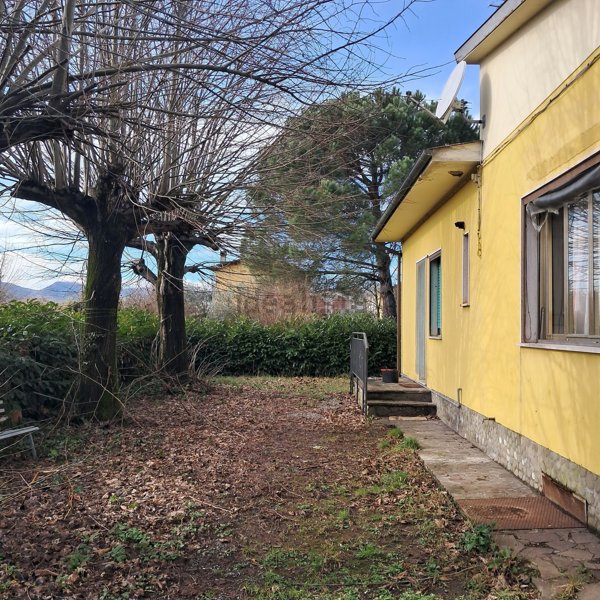 casa indipendente in vendita a Capannori