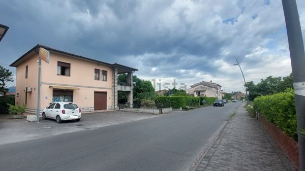 casa indipendente in vendita a Capannori
