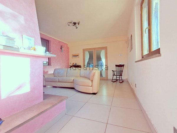 casa indipendente in vendita a Capannori in zona Marlia