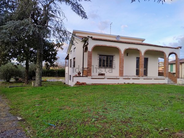 casa indipendente in vendita a Capannori in zona Guamo