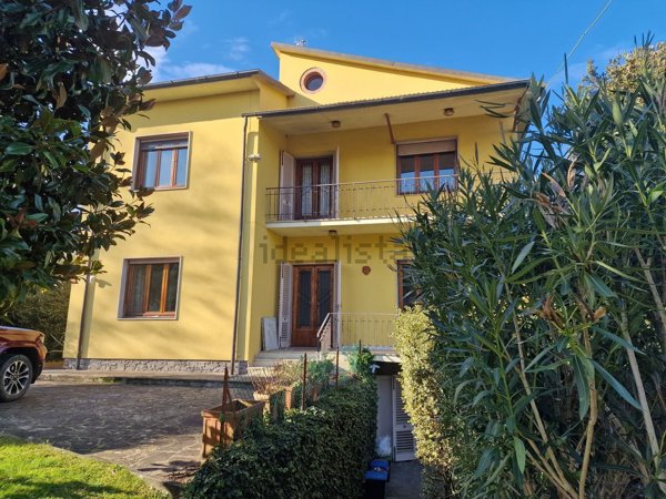 casa indipendente in vendita a Capannori