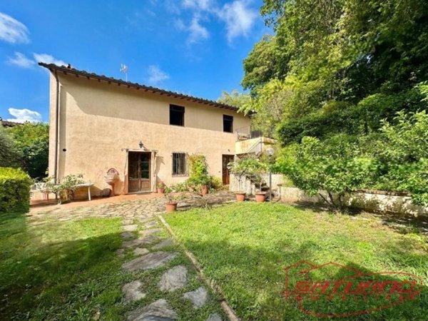 casa indipendente in vendita a Capannori