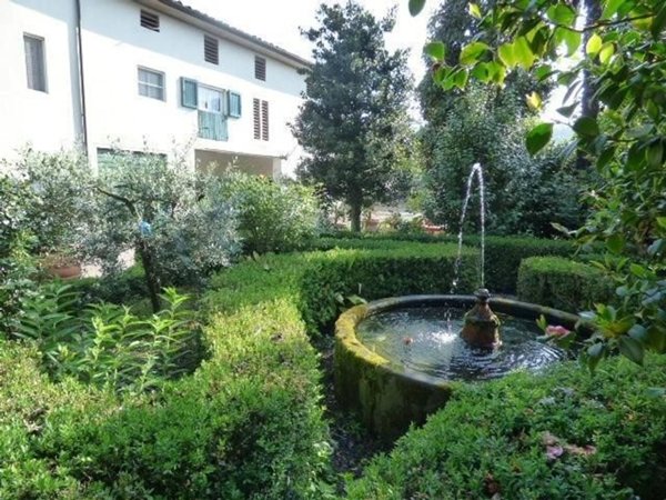 casale in vendita a Capannori