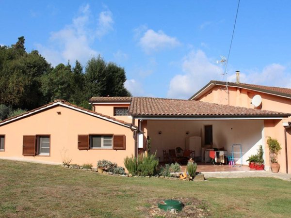 casa indipendente in vendita a Capannori