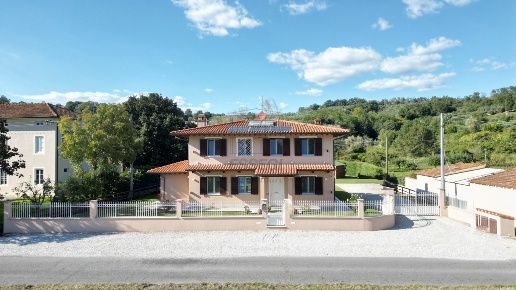 casa indipendente in vendita a Capannori
