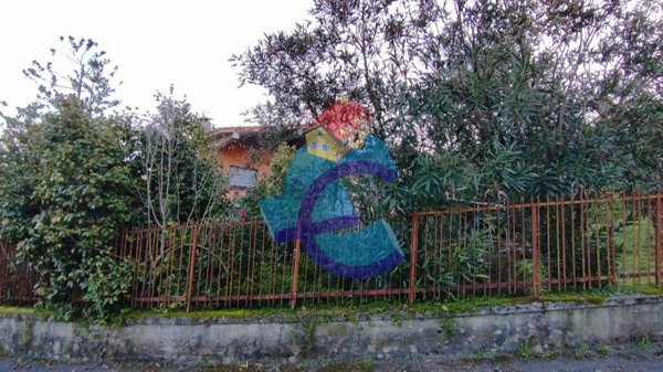casa indipendente in vendita a Capannori