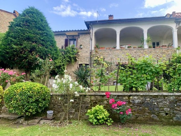 casa indipendente in vendita a Capannori