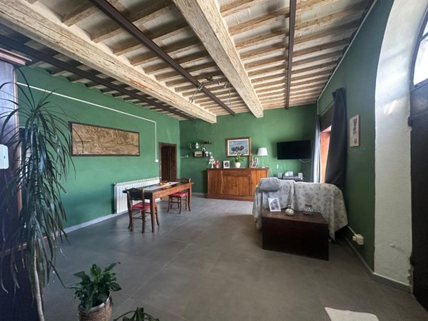 casa indipendente in vendita a Capannori in zona Segromigno in Monte