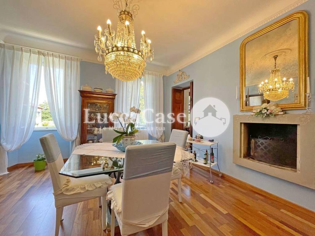 casa indipendente in vendita a Capannori in zona Vorno