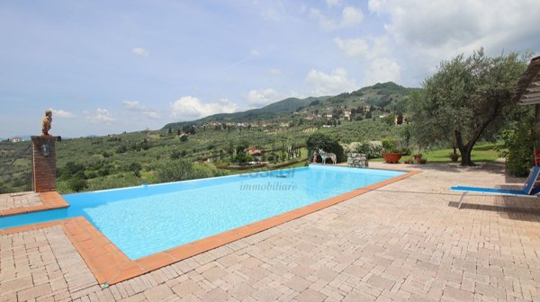 casa indipendente in vendita a Capannori