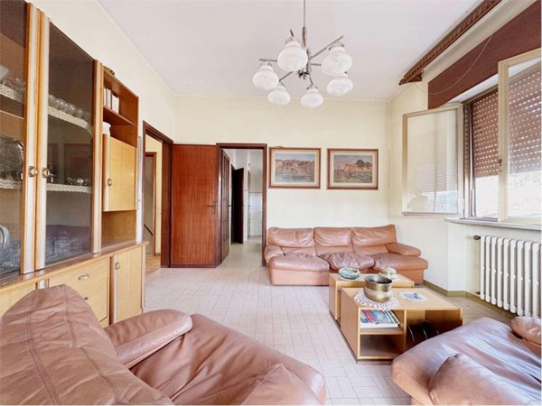 casa indipendente in vendita a Capannori in zona Lammari