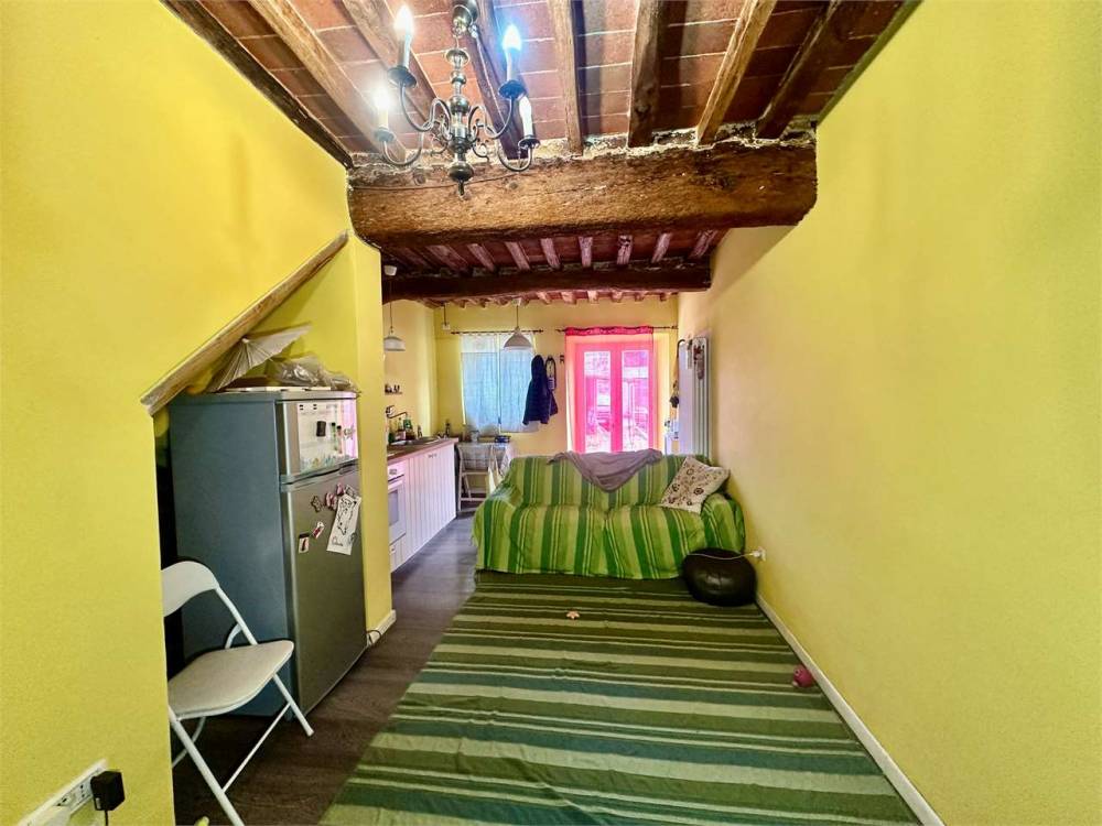 casa indipendente in vendita a Capannori in zona Carraia