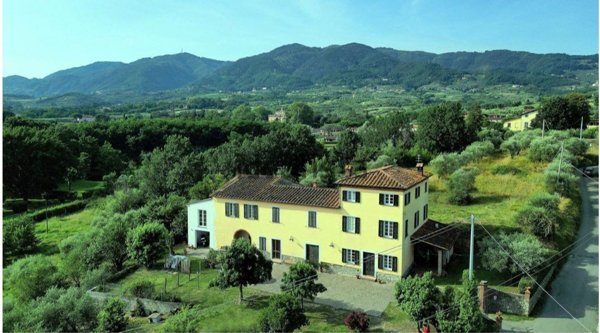 casa indipendente in vendita a Capannori