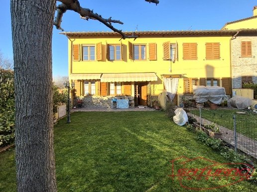 appartamento in vendita a Capannori in zona Lammari