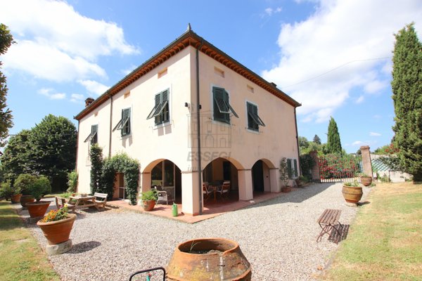 casa indipendente in vendita a Capannori