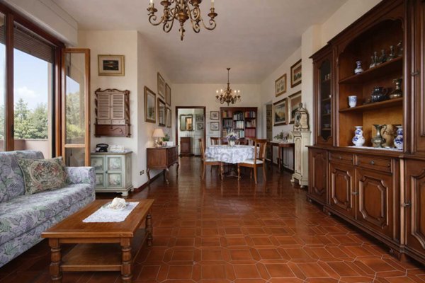 appartamento in vendita a Capannori in zona Lunata