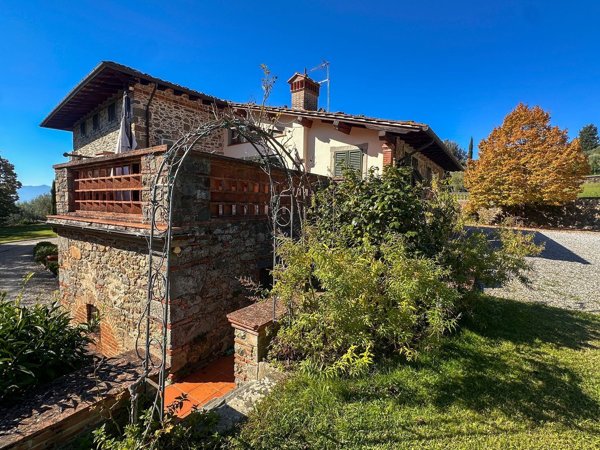 casa indipendente in vendita a Capannori