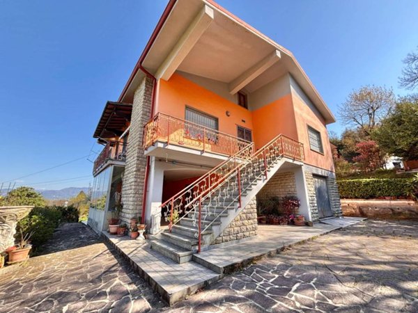 casa indipendente in vendita a Capannori