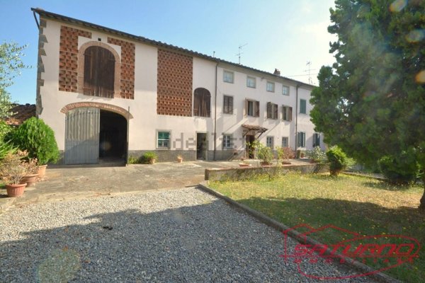 casa indipendente in vendita a Capannori