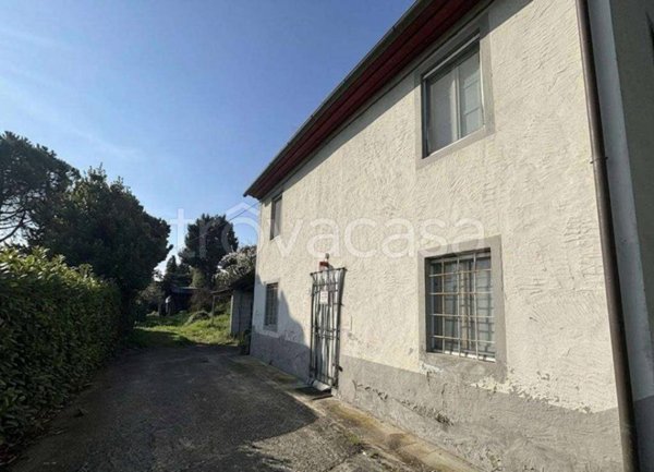casa indipendente in vendita a Capannori in zona Castelvecchio di Compito