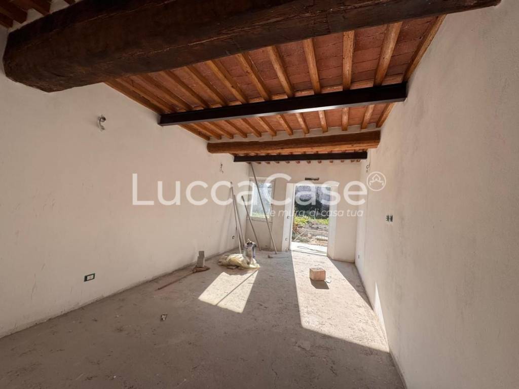 casa indipendente in vendita a Capannori