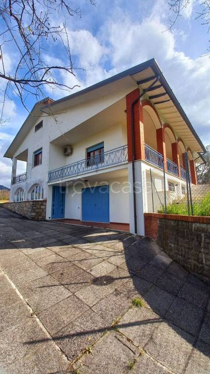 casa indipendente in vendita a Capannori in zona San Gennaro