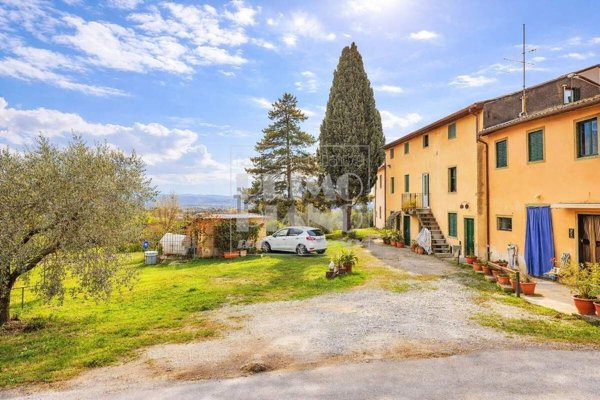 casa indipendente in vendita a Capannori