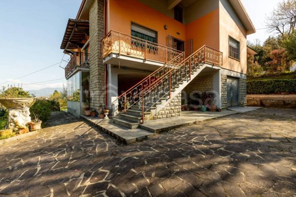 casa indipendente in vendita a Capannori