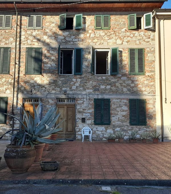 casa indipendente in vendita a Capannori