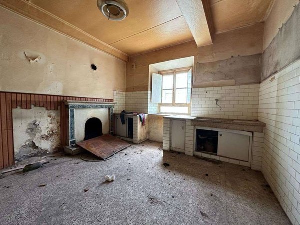 intera palazzina in vendita a Capannori