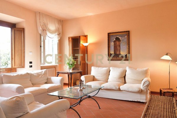 casa indipendente in vendita a Capannori in zona Segromigno in Monte