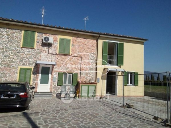 casa indipendente in vendita a Capannori in zona Lammari