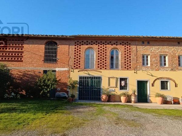 casa indipendente in vendita a Capannori