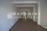 locale commerciale in vendita a Capannori