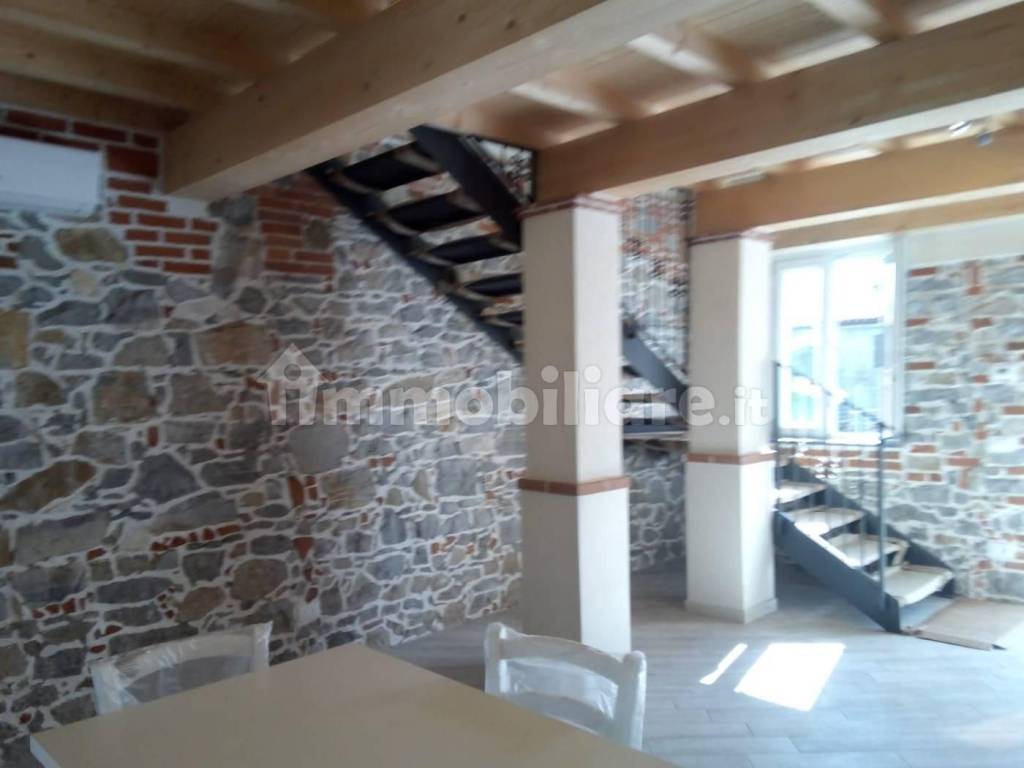 casa indipendente in vendita a Capannori in zona Lammari