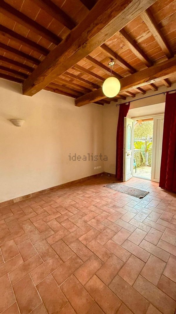 casa indipendente in vendita a Capannori in zona Carraia