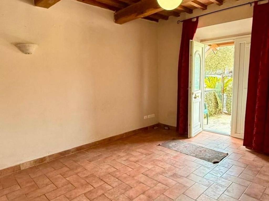 casa indipendente in vendita a Capannori