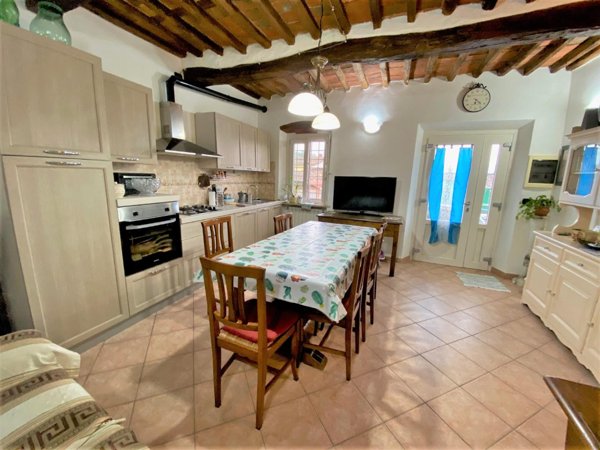 casa indipendente in vendita a Capannori