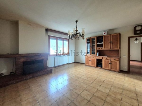 appartamento in vendita a Capannori in zona Marlia