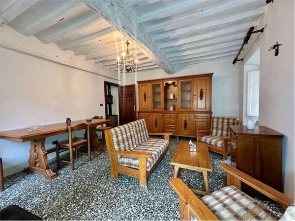 casa indipendente in vendita a Capannori in zona San Gennaro