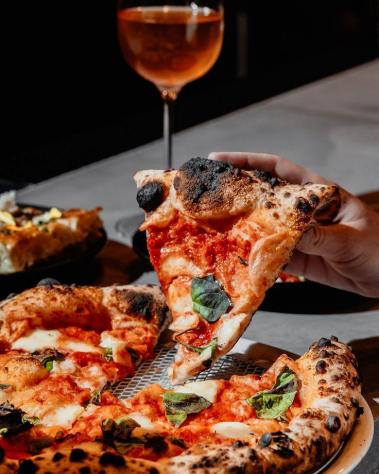 negozio in vendita a Capannori in zona Marlia