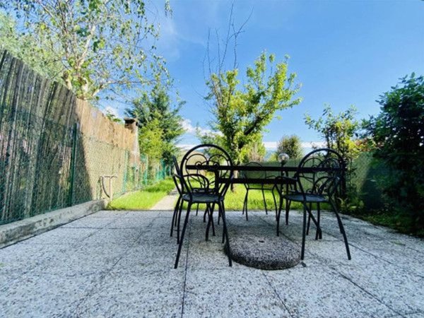 casa indipendente in vendita a Capannori in zona Lunata