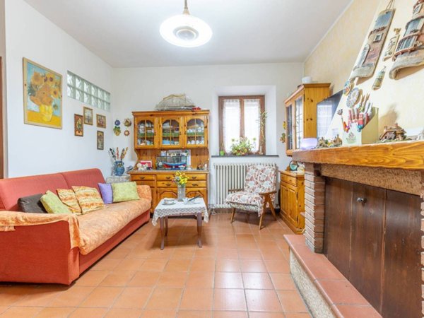 casa indipendente in vendita a Capannori