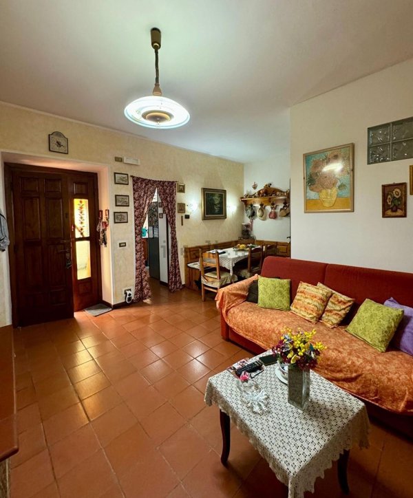 casa indipendente in vendita a Capannori