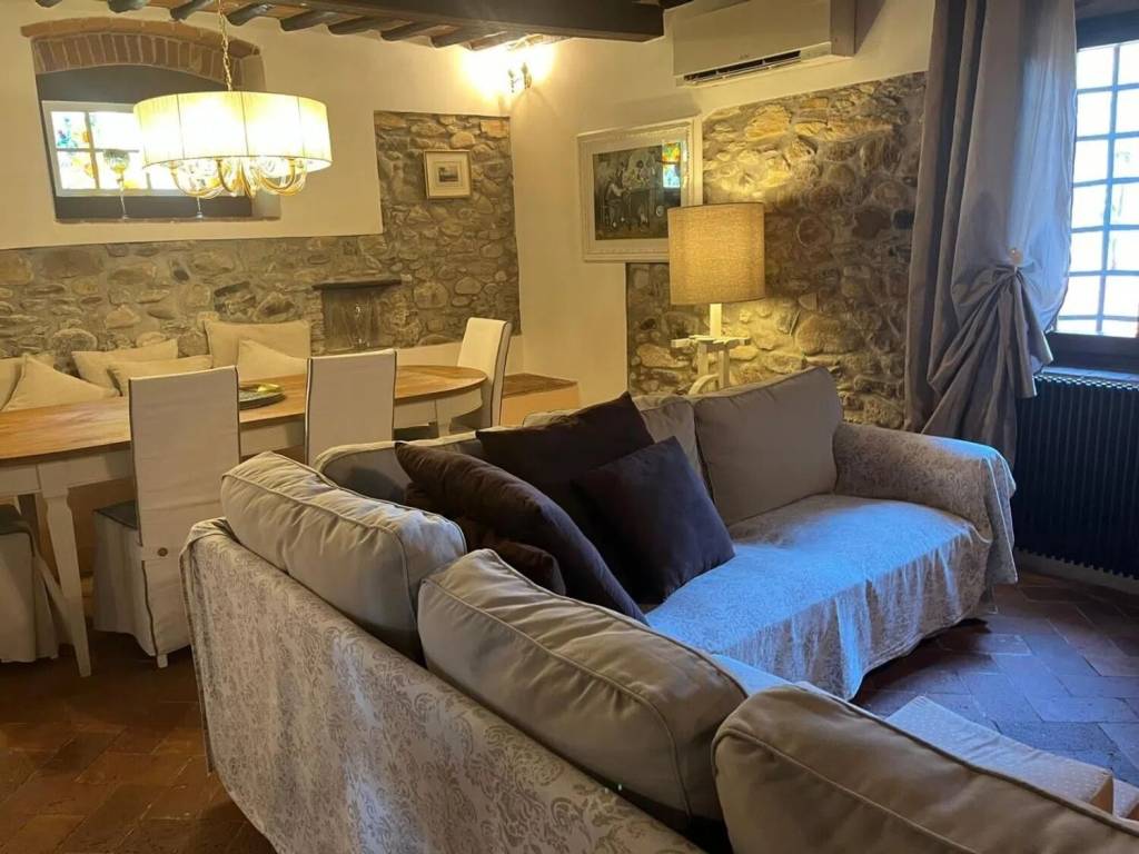 casa indipendente in vendita a Capannori in zona Guamo