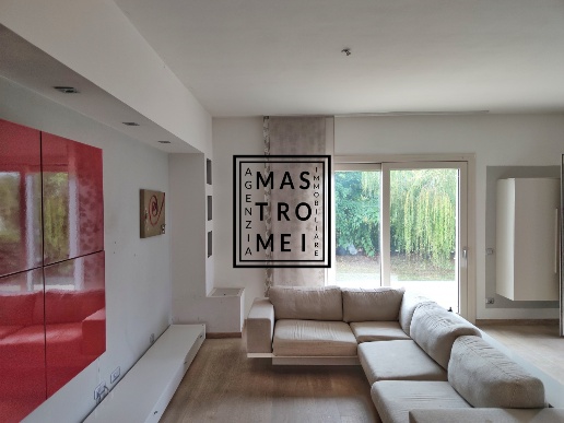 casa indipendente in vendita a Capannori in zona Guamo