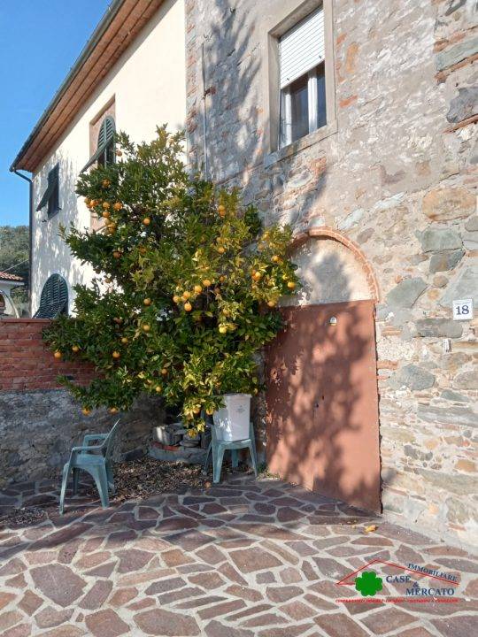 casa indipendente in vendita a Capannori