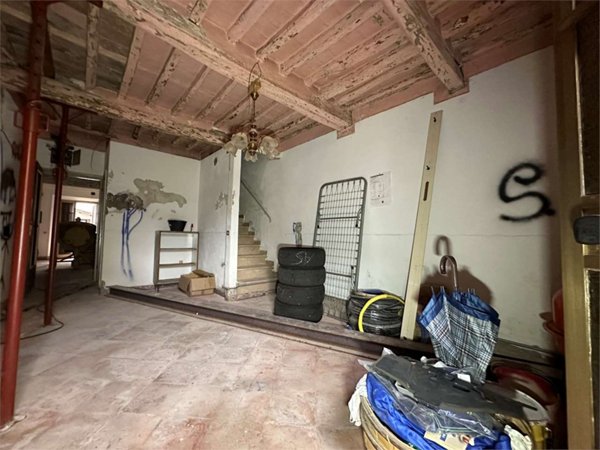 casa indipendente in vendita a Capannori in zona Lunata