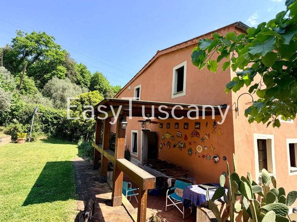 casa indipendente in vendita a Capannori